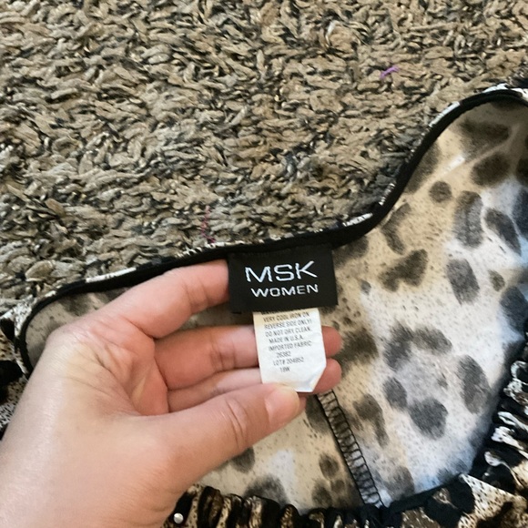 MSK Women Sleeveless Sequin Leopard print dress with ruffled bottom. - Picture 3 of 3